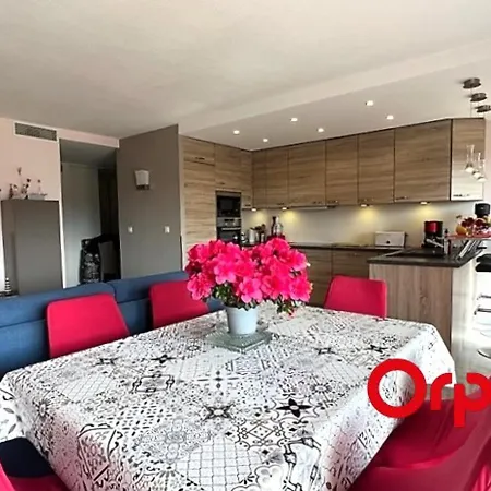 Lumineux Proche Plages Et Centre-ville Avec Clim, Balcons Et Parking Inclus - Fr-1-647-18 *