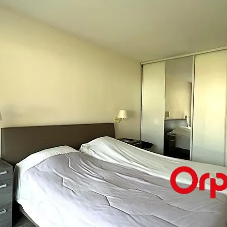 Lumineux Proche Plages Et Centre-ville Avec Clim, Balcons Et Parking Inclus - Fr-1-647-18 דירה