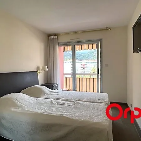 Lumineux Proche Plages Et Centre-ville Avec Clim, Balcons Et Parking Inclus - Fr-1-647-18